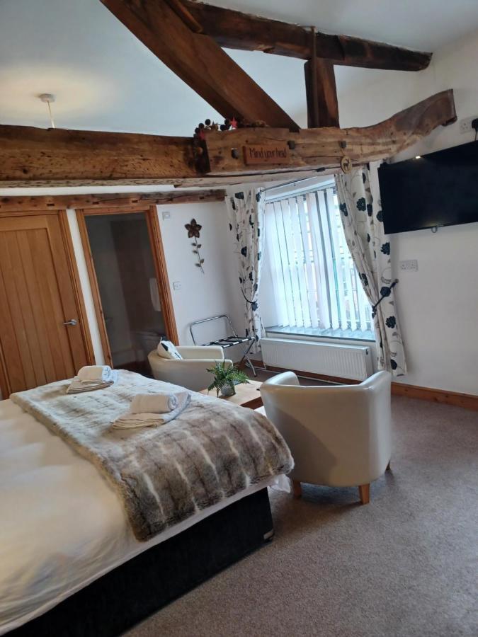 The Bear Bed & Breakfast Rhayader Exterior photo