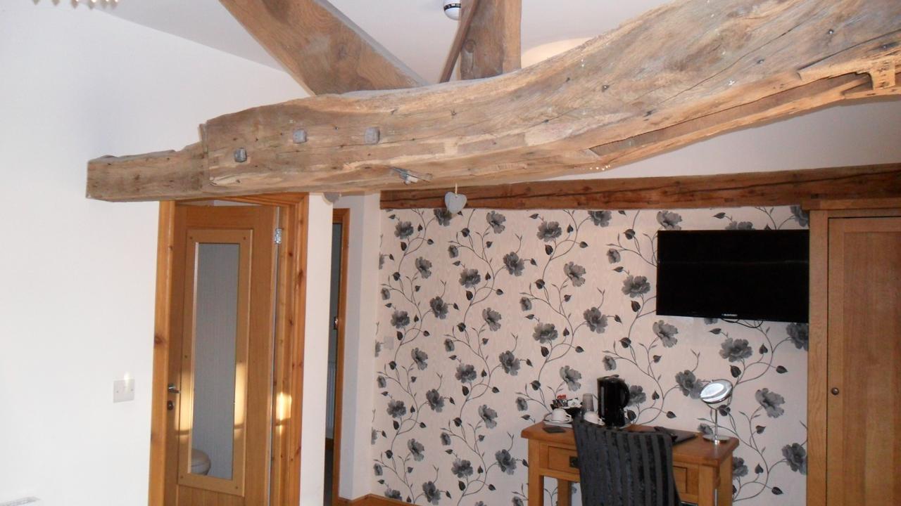 The Bear Bed & Breakfast Rhayader Exterior photo